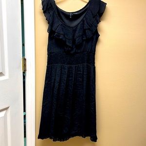 Ruffled Black mini dress. Size PS
